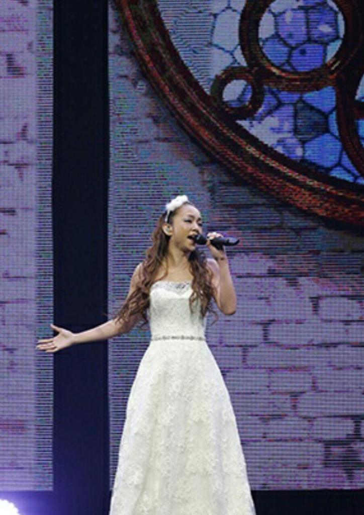 タレントグ 安室奈美恵 奈美恵ドール ウェディングドレス 白ドレスの