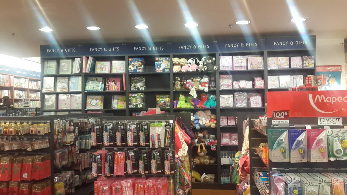 deonecle's tweet image. 