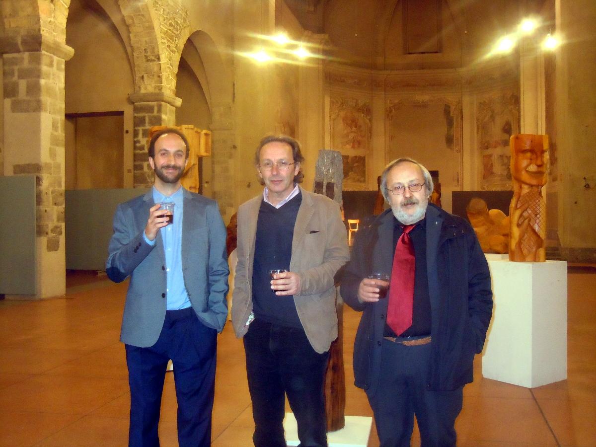 Ivano Rota... e i nostri spalleggiatori! Mostra "Urla dal pianeta" all'ex chiesa di San Francesco fino al 30 gennaio.