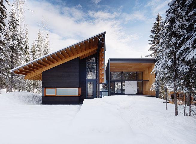 dwell's tweet photo. The perfect weekend ski home: http://t.co/n0jaT5aqrH http://t.co/jNtXZVUMC2