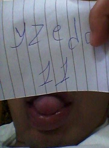 yzedd11's tweet photo. من يبي حنان بس يكون بعمري ومملوح http://t.co/JW9mMeQ43y