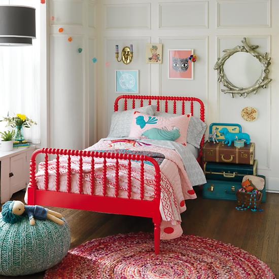 We are in love with this Jenny Lind bed, now to find a UK seller