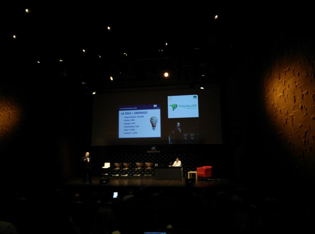 No te obsesiones con la idea!  Y dedicate a buscar clientes en vez de inversores  #smartmoney <a href="/carlosblanco/">Carlos Blanco</a>