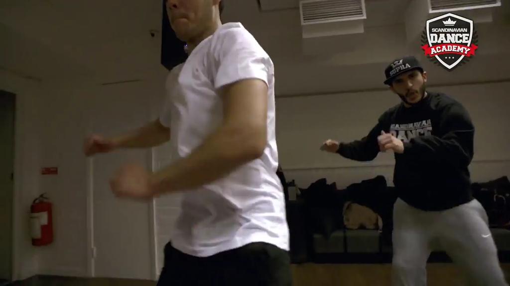 JafarzadehFanTw's tweet photo. #MasterClass2014 at #SDA by
Johnny Erasme (J.Blaze) http://t.co/bEV8bvFq7j @alexjafarzadeh #Kenny #Sabina dancing too http://t.co/WcoYiAgcpQ