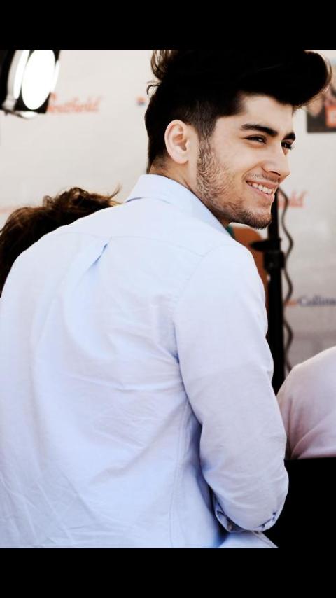  A massssive Happy birthday to my sunshine Zayn Malik aka perfection 