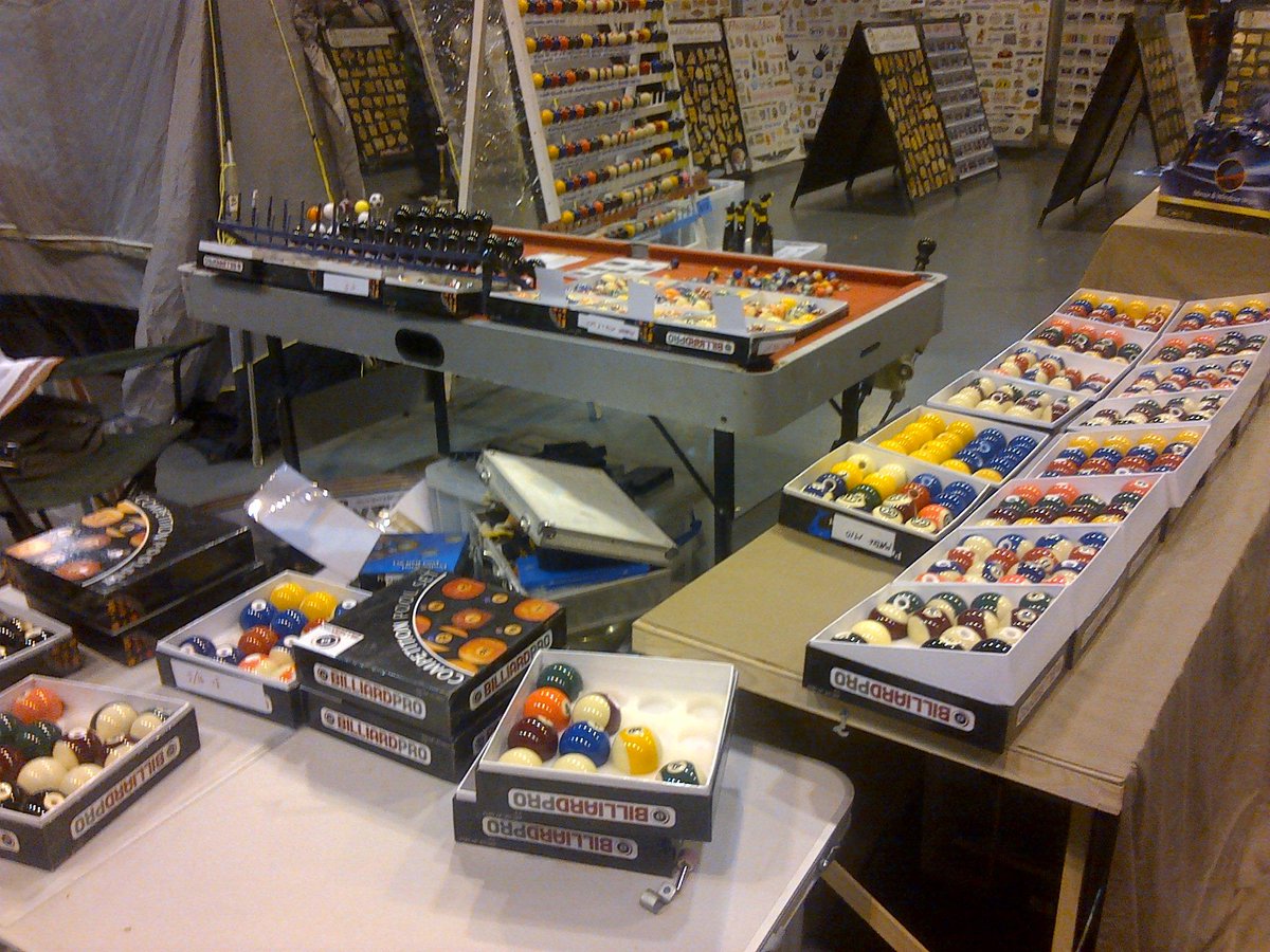 RetroGearKnob tweet media