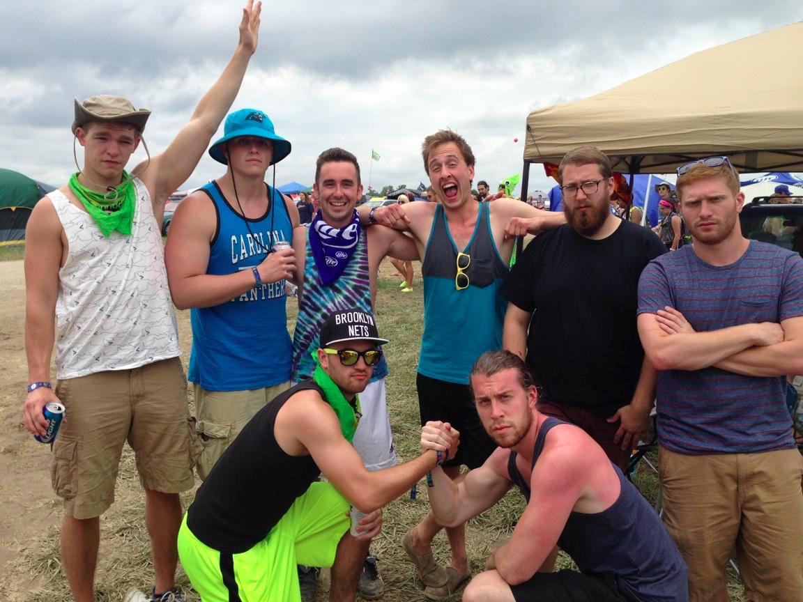 Jeffst0ne's tweet photo. Weβre ready for tomorrow @bonnaroo !!!!!!!!!!!!!!!!! #back2roo #round3 #BLAM http://t.co/VFaAu1O5oT