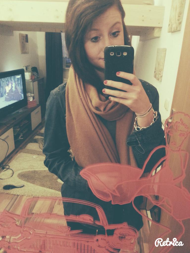 Gebt_mir_Schuld's tweet photo. #Selfie#me#lookatme#like_this#endlich#auf#twitter#followforfollow#likeforlike #likeforfolow#follobackforfolloback 💋 http://t.co/bi5MjmDpDr