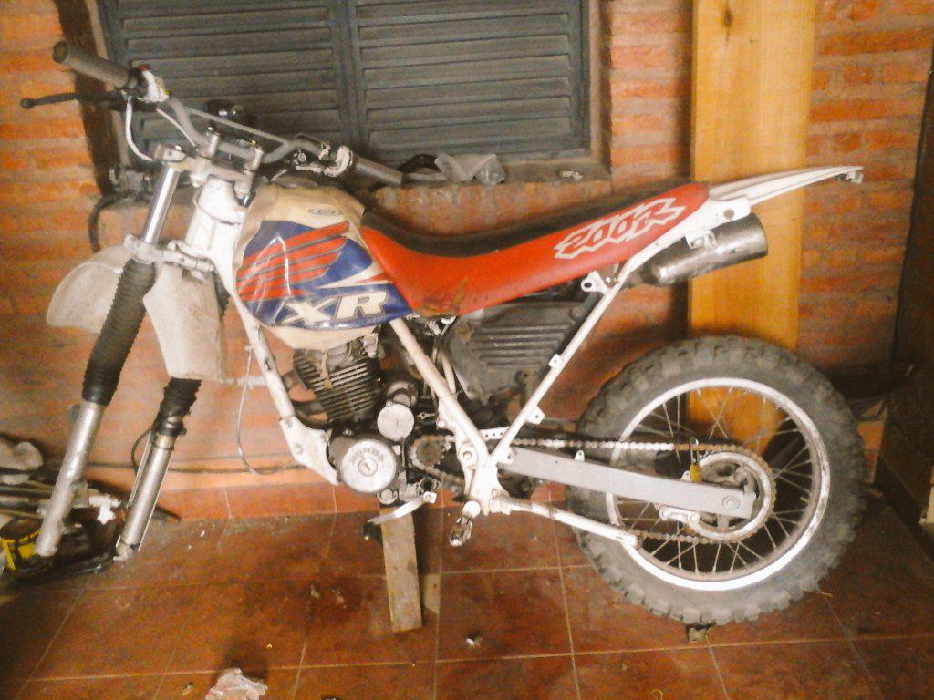 cachofortino's tweet photo. Con juguete nuevo!!!!! http://t.co/HJWaroeyUO