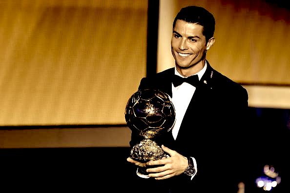 FutboolFichajes's tweet photo. ¿Se merecía Cristiano Ronaldo el Balón de Oro?

RT. SÍ
FAV. NO http://t.co/9ZhxPGejI1