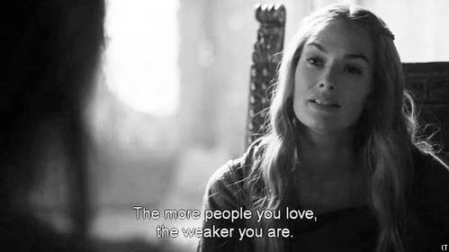 _Sourcedusavoir's tweet image. "Plus tu aimes les gens, plus tu es faible." Game of Thrones