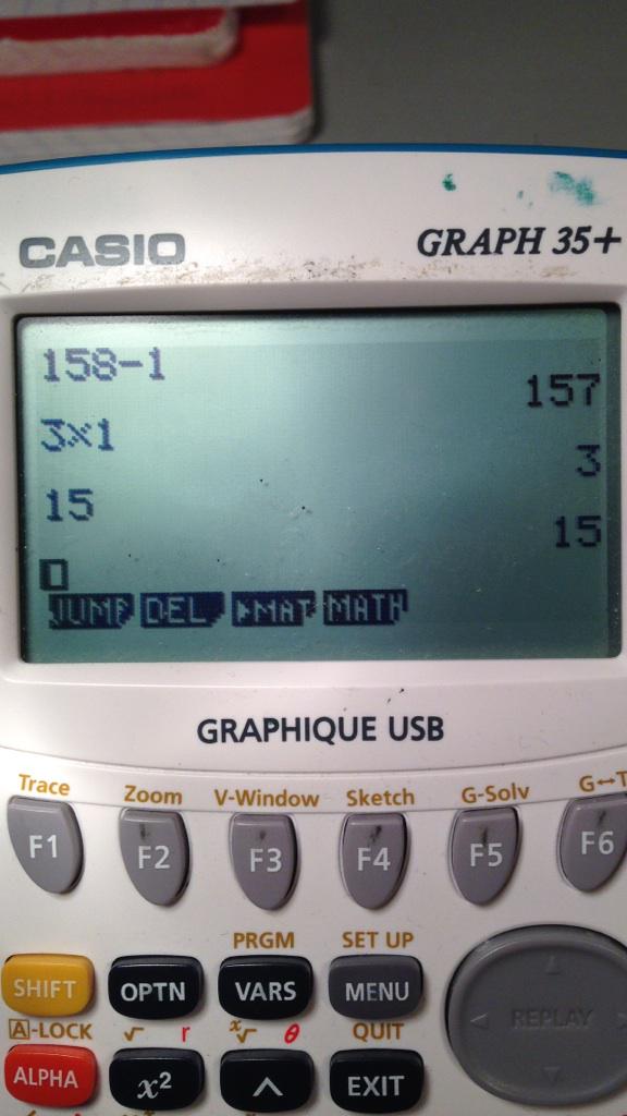 HugoPoriche's tweet photo. Quand je prête ma calculatrice à @A_debelizal . http://t.co/h8CaQtzVMz