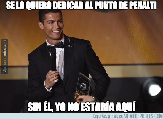 Los memes de la celebración de CR7 en el Balón de Oro: De los penaltis al autocontrol de Henry mdia.st/1xVh3VQ