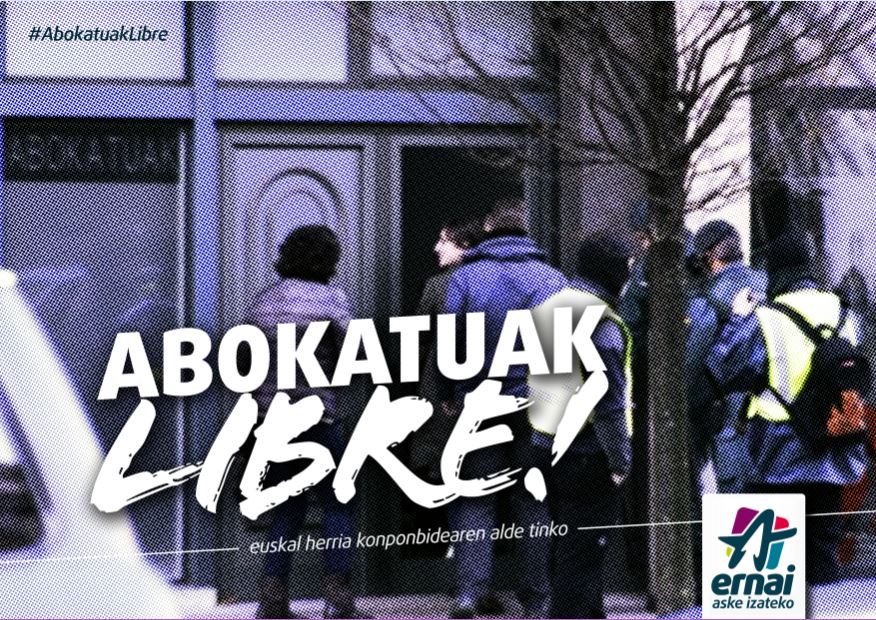 ernaigazte's tweet photo. Besarkada handi bat Euskal Herriaren alde lan egitearren gaur poliziaren eskuetan dauden herritarrei #AbokatuakLibre http://t.co/al7XwXHHIB