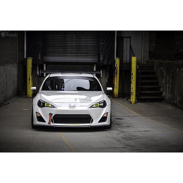 localfrs's tweet photo. Mug Shot Monday via @jm_frs. Photo by @taylorshieldsr #scion #frs #subaru #brz #toyota #gt86 #racecar #LocalFRS #... http://t.co/NL0hrCVPCC