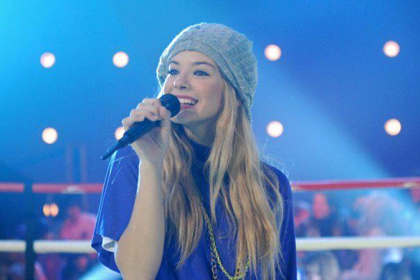 Demi Leaked (@demi_leaked) / Twitter