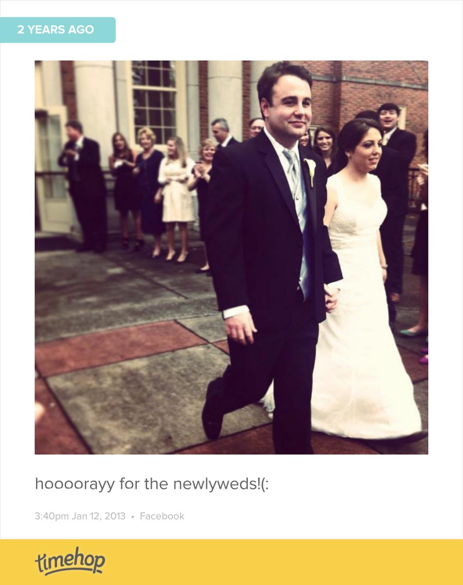 whenjaymesmiles's tweet photo. Happy Anniversary!  http://t.co/CHs2vUQl5Z http://t.co/H6v8IS9hb5