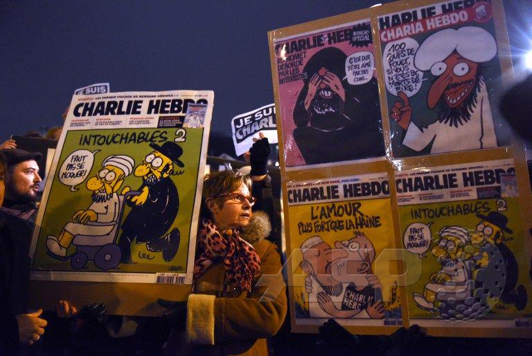 afpfr's tweet photo. #CharlieHebdo de mercredi sera imprimé à 3 millions d'exemplaires http://t.co/pMYIjbOsOc #AFP [via @BacBrig] http://t.co/b9FDCHvzOc