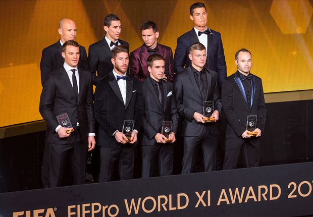 yg laen elegan pake jas item:D “<a href="/GOAL_ID/">GOAL Indonesia</a> #FIFPro bit.ly/1wa5CV9 | Mobile: bit.ly/1wa5FA4 ”