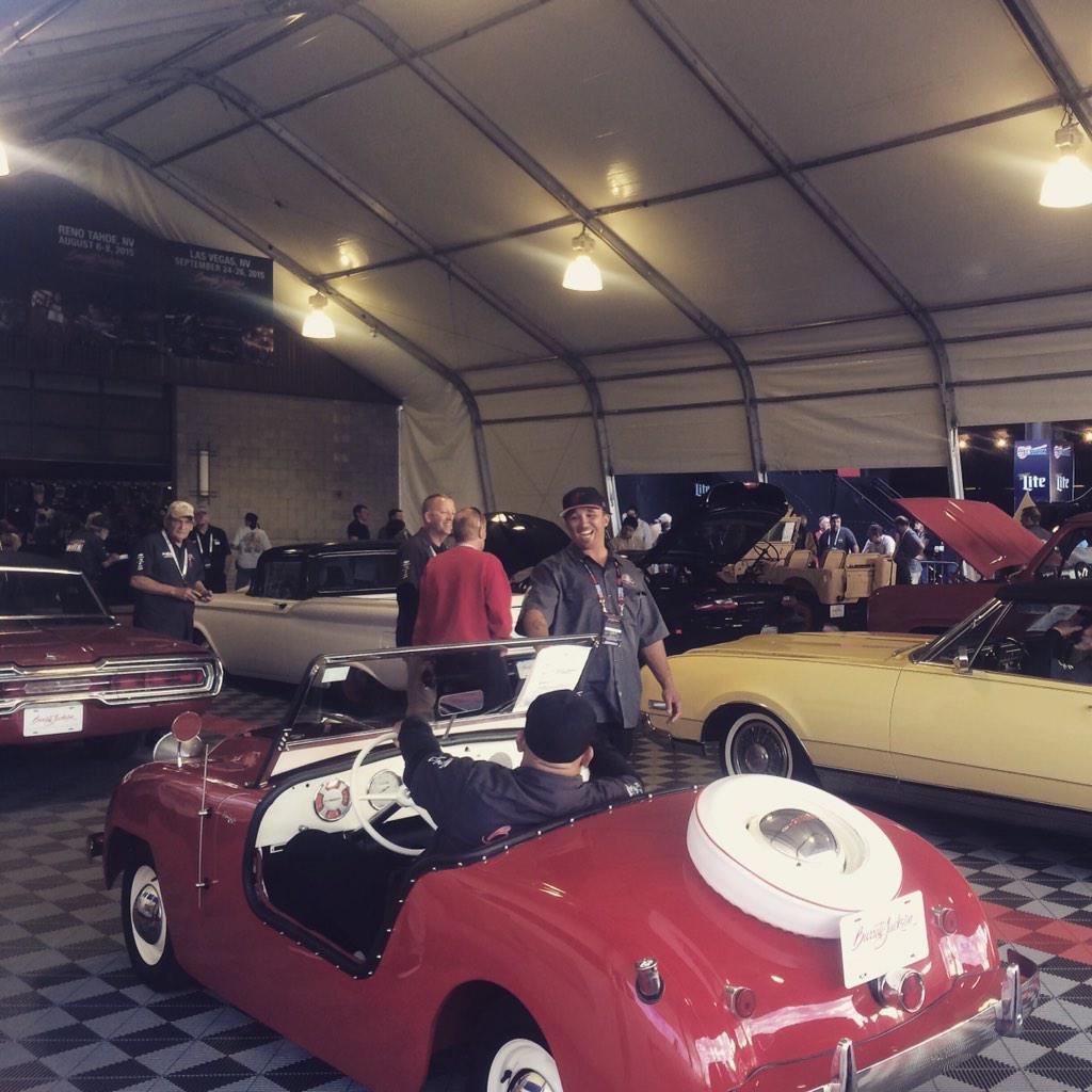 QuintEvents's tweet photo. The view of the @Barrett_Jackson staging lane from our #BarrettJacksonVIP Gold VIP hospitality! #BarrettJackson http://t.co/01c7RBHEXS