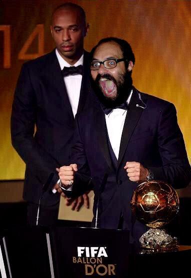 IgnatiusFarray's tweet photo. Ignatius Farray es el vencedor moral de la entrega del BALÓN DE ORO!!!... (autor @LE0N_ART). http://t.co/VM3Zp8G9KF
