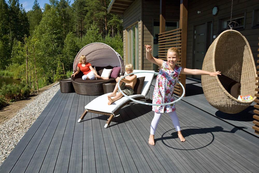 Biz, tabiatı örnek alırsak asla yanılmayız.Yaşana bilir alanlar için kompozit deck sistemleri.