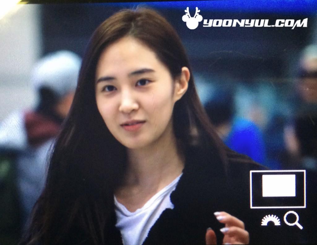 [PIC][13-01-2015]Yuri trở về Hàn Quốc vào sáng nay B7LojGqCEAEprqZ