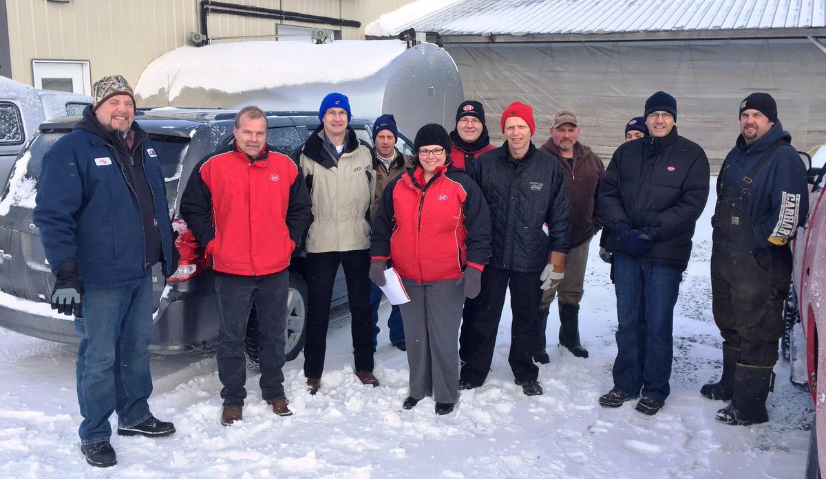 Lely Farm Management Support (FMS) L2 training in Batavia, New York last week. lelylife.com/2015/01/fms-l2…