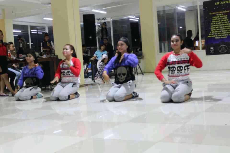 Various Dancer tweet media