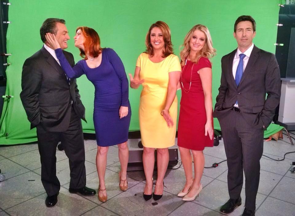 HydeAndChicMKE's tweet photo. #NBC7 weather team candid behind the scene pic snapped while shooting a new promo. #FunWhileWeWork http://t.co/daLQh95bqZ