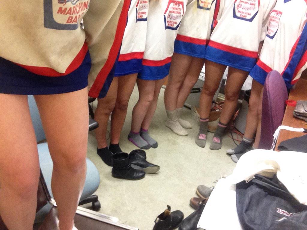 katie_moist's tweet photo. you don't make friends with pants on #engweek2015 http://t.co/fIzeQwuuMQ