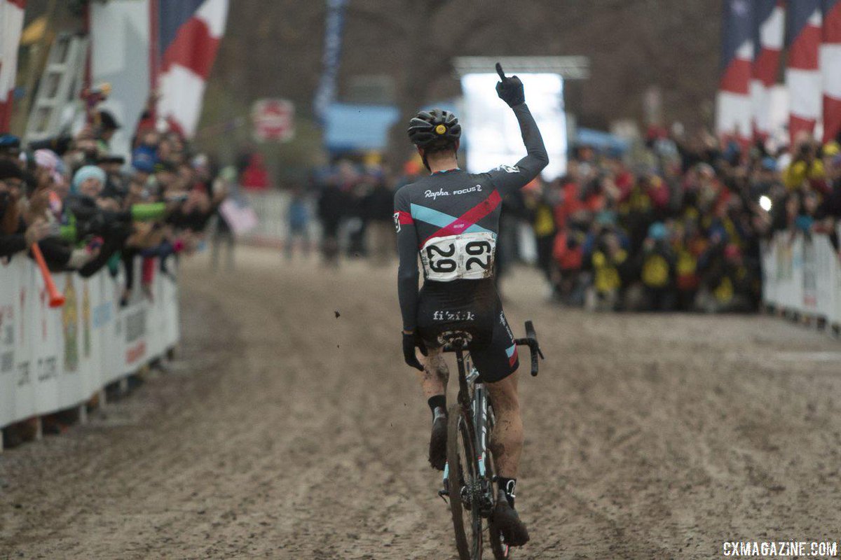 cyclocross's tweet photo. Your new 2015 Cyclocross National Champion, @JeremyPowers ! http://t.co/CQzs3qSP72