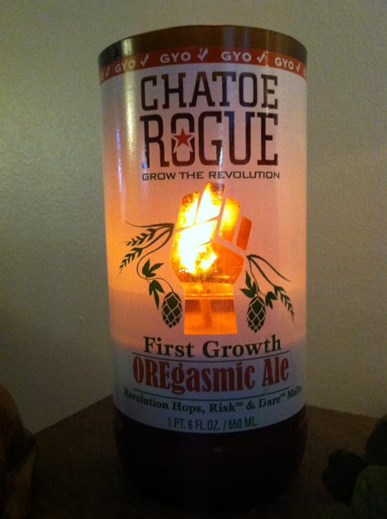 ZiggyBombadil's tweet photo. @RogueAles let there be light...but never light beer!!! #GYO #ChatoeRogue #Growtherevolution #OREgasmicAle http://t.co/0FoTUyjcIQ