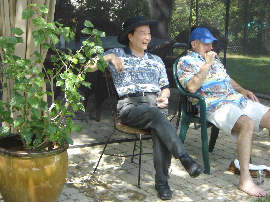 Pic of our two departed colleagues.... May your memories be fond. <a href="/Concordia/">Concordia University</a> <a href="/therapiedusport/">CTSQ</a>