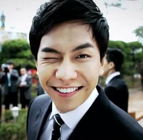 Happy Birthday to my favorite actor Lee Seung Gi, I love you!!! 