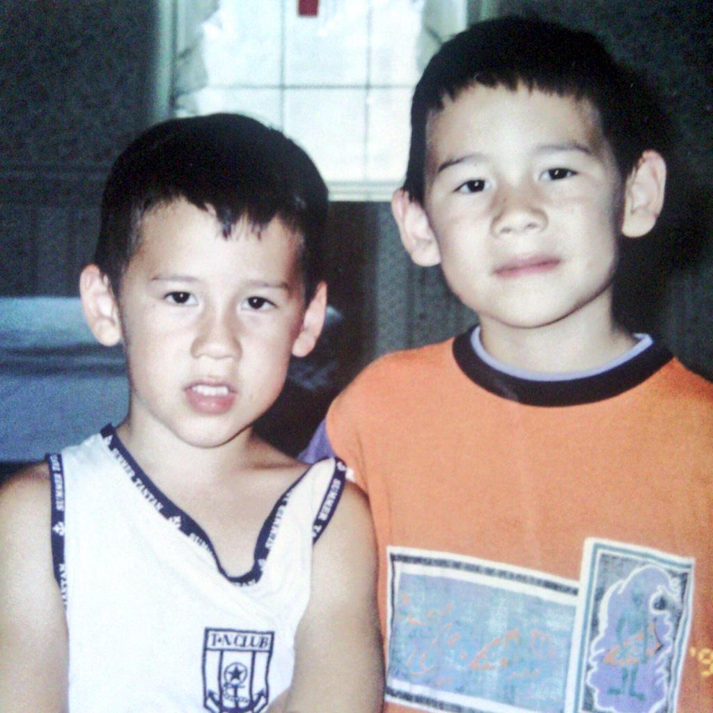 TheMarkiplier's tweet photo. One last blast from the past! Me and my brother. http://t.co/usTnckWpUu