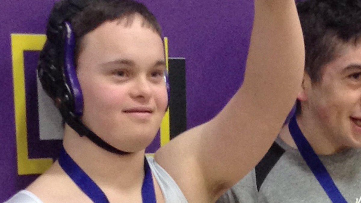 fox4kc's tweet photo. .@KHSWrestling wrestler with Down syndrome, Brent Threlkeld,  wins 1st match http://t.co/iap7ID2jFN via @seanfox4kc http://t.co/nnEQXCySl5
