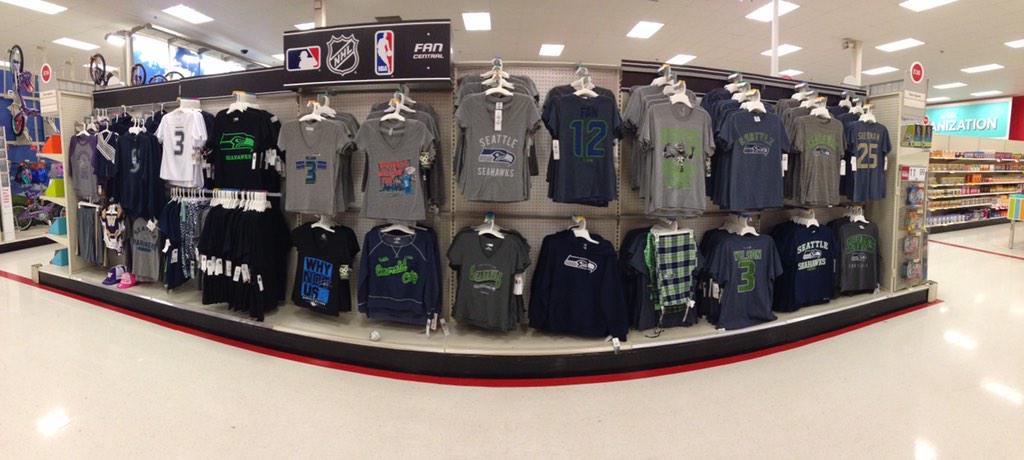 Chris_Stoia's tweet photo. Seahawks swagger #golacey #12thMan @ButrynMatt @tatiarocha @lcbotkin @IAmCamCamIAm @Jennife62122291 @hashtagrjackson http://t.co/u51LB7EydO