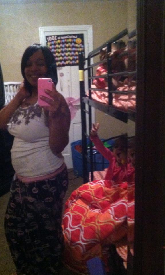 Chelsea_Krush's tweet image. Chillin n my rounds room