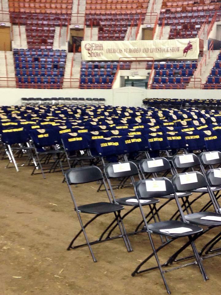 DavidRuvarac's tweet photo. #wbsaulhs Had three jackets this year. #todaysffa http://t.co/EeTIvaVniB