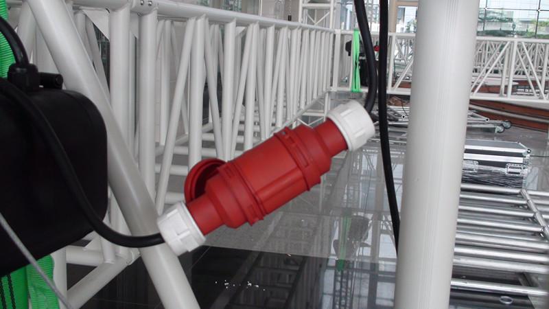 coreatchina's tweet image. Easier lifting work, Assisting event success, Conveying stage amusement----Coreat Stage Electric Chain Hoist