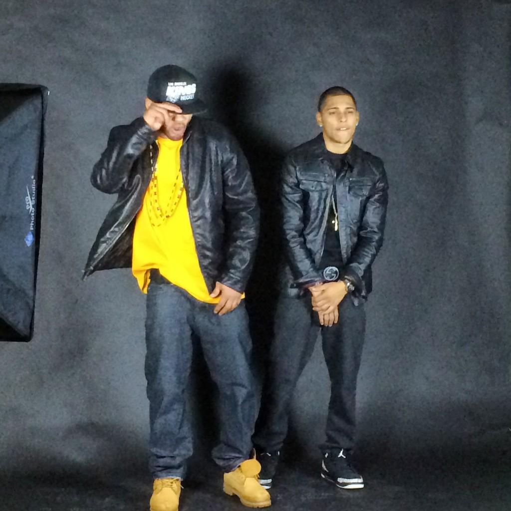 THEREALSKYJONEZ's tweet image. #kingflow #videoshoot #skyjonez #flawless #forensicsfilms @flawlessri