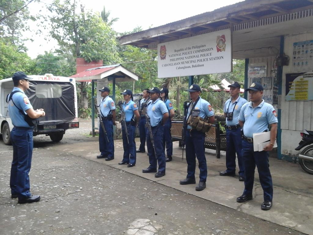 Cabanglasan_MPS's tweet photo. 13 Jan 2015, conducted formation and briefing prior to dispatching for police presence. @BUKPPO_PCR @Bukppo_PD http://t.co/VeYuDVkRPZ