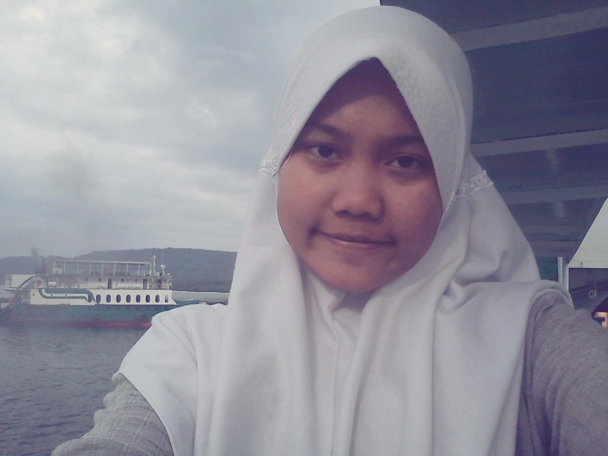 namelodyy's tweet image. nyebrang #backtoJava