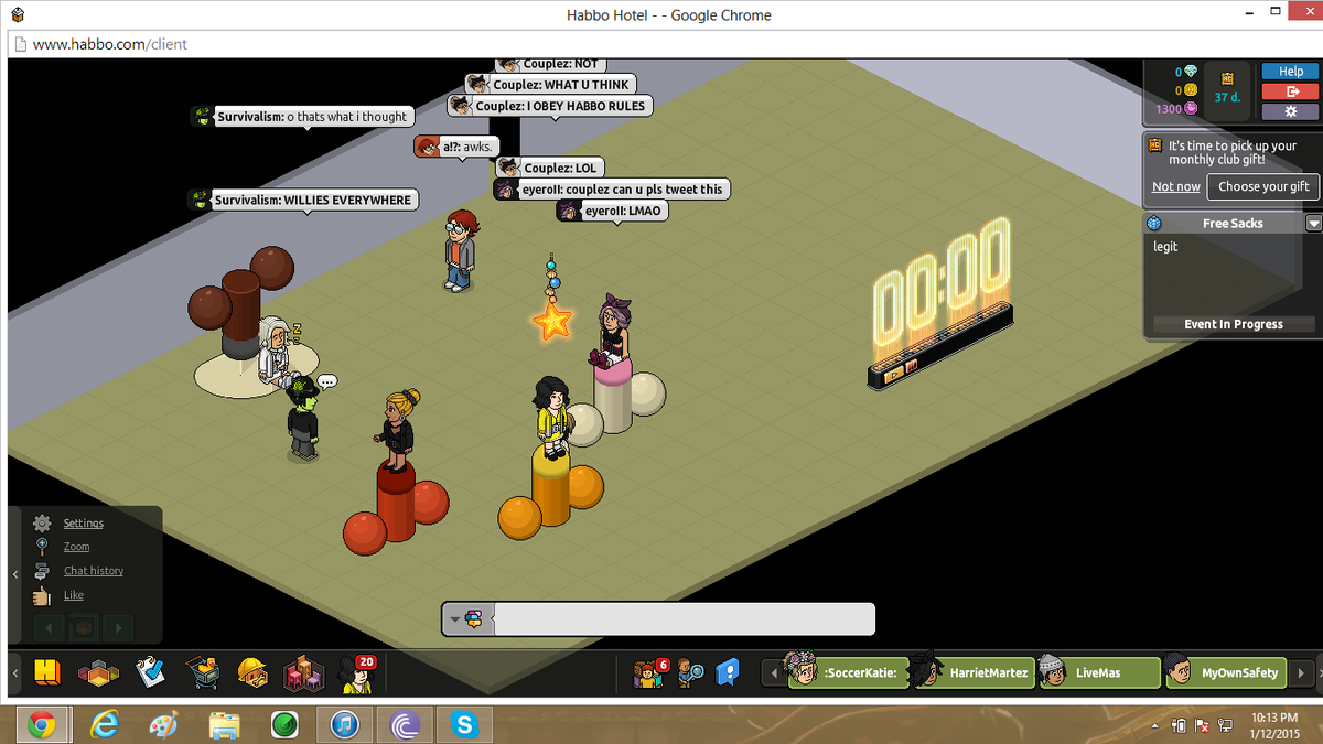RetroLucileAlex's tweet photo. Atleast @HabCouplez doesn't fake her promo. #FreeSacks
(that's a penis inside a vuzzy..) @HabboValentine http://t.co/TQQKDZaVS5