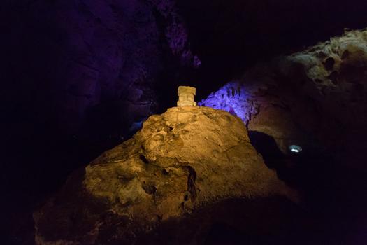 RolandoZapataB's tweet photo. No importa cuántas veces las visite, la belleza de las grutas de Loltún no deja de maravillarme. @YucatanTurismo http://t.co/ghf10mD0Tz