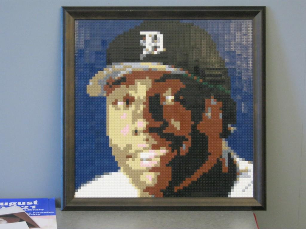 Happy birthday to Dontrelle Willis. He was the first player to reach out to me to commission a mosaic. 