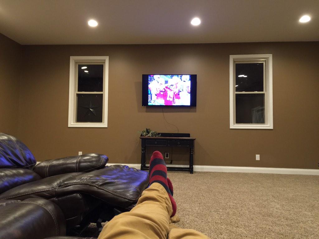 AdamNCartwright's tweet photo. Zeke Elliot is that kiiid #OhioState http://t.co/LgDX4mXV06