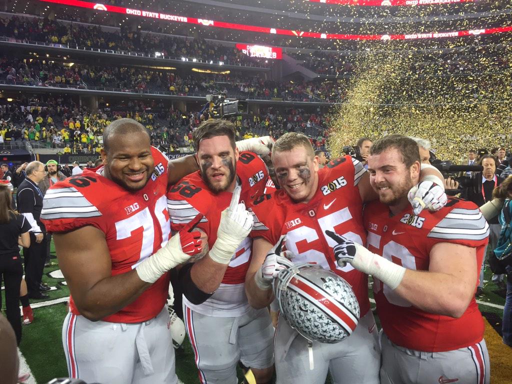 OhioStAthletics's tweet photo. #GoBucks NATIONAL CHAMPS! @CFBPlayoff @OSUCoachMeyer @OhioState http://t.co/BLrrzrBdPn