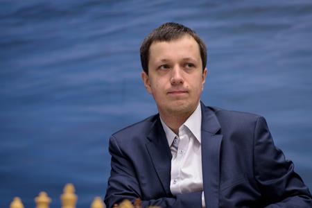 Happy 28th Birthday to Rados aw Wojtaszek! Yesterday he made a gift to himself beating Carlsen. Photo: Alina l\Ami. 